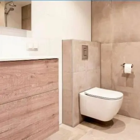 Ruime Luxe Prive Villa Nr 55 Op Vakantiepark Bospark Ede